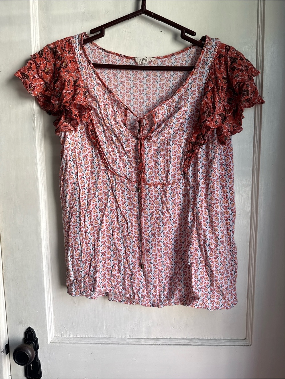Jane and Delancey Coral and White Floral Ruffle-Sleeve Blouse